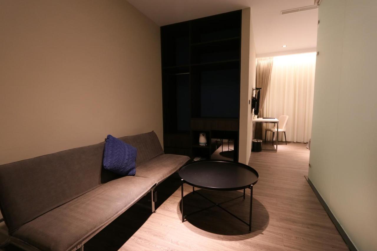 Hotel Hesper Hsr טאיצ'ונג חדר תמונה