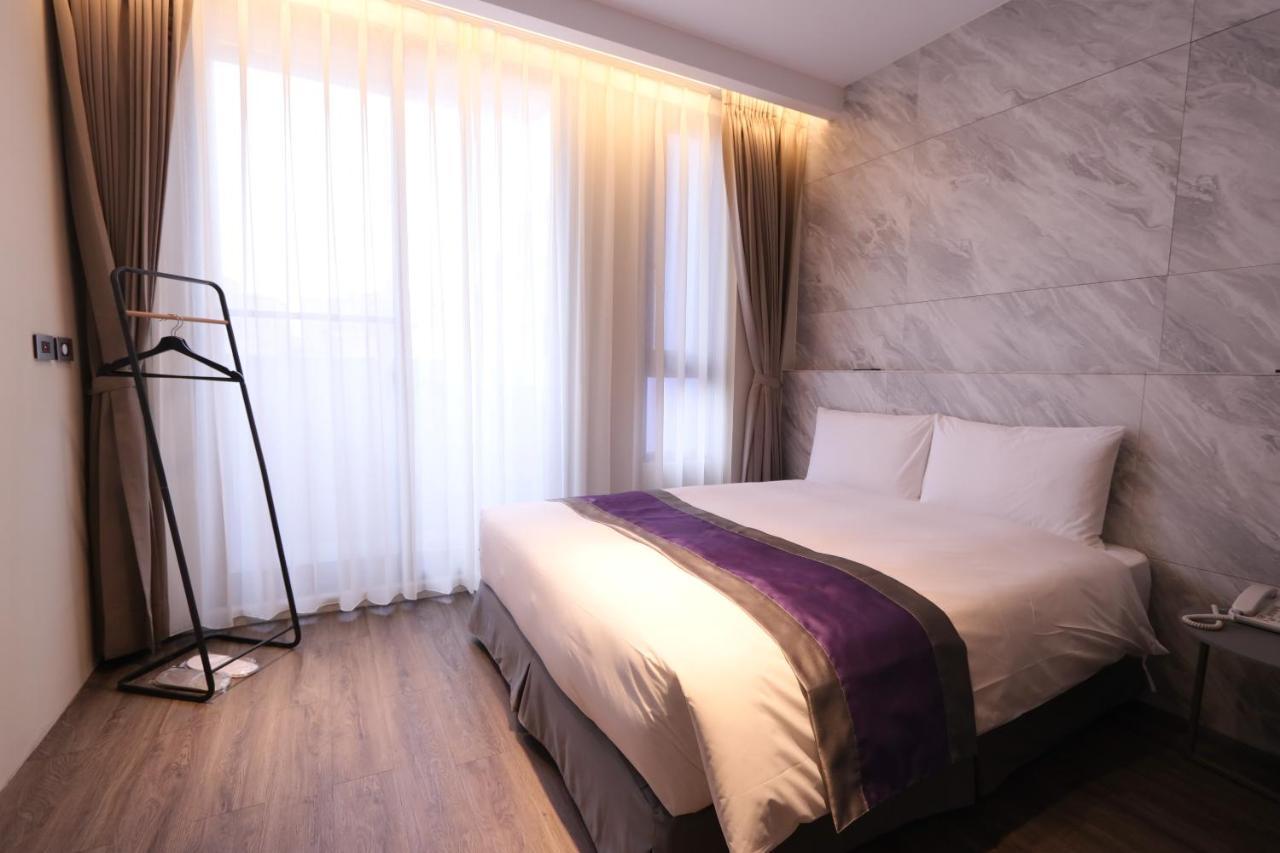 Hotel Hesper Hsr טאיצ'ונג חדר תמונה